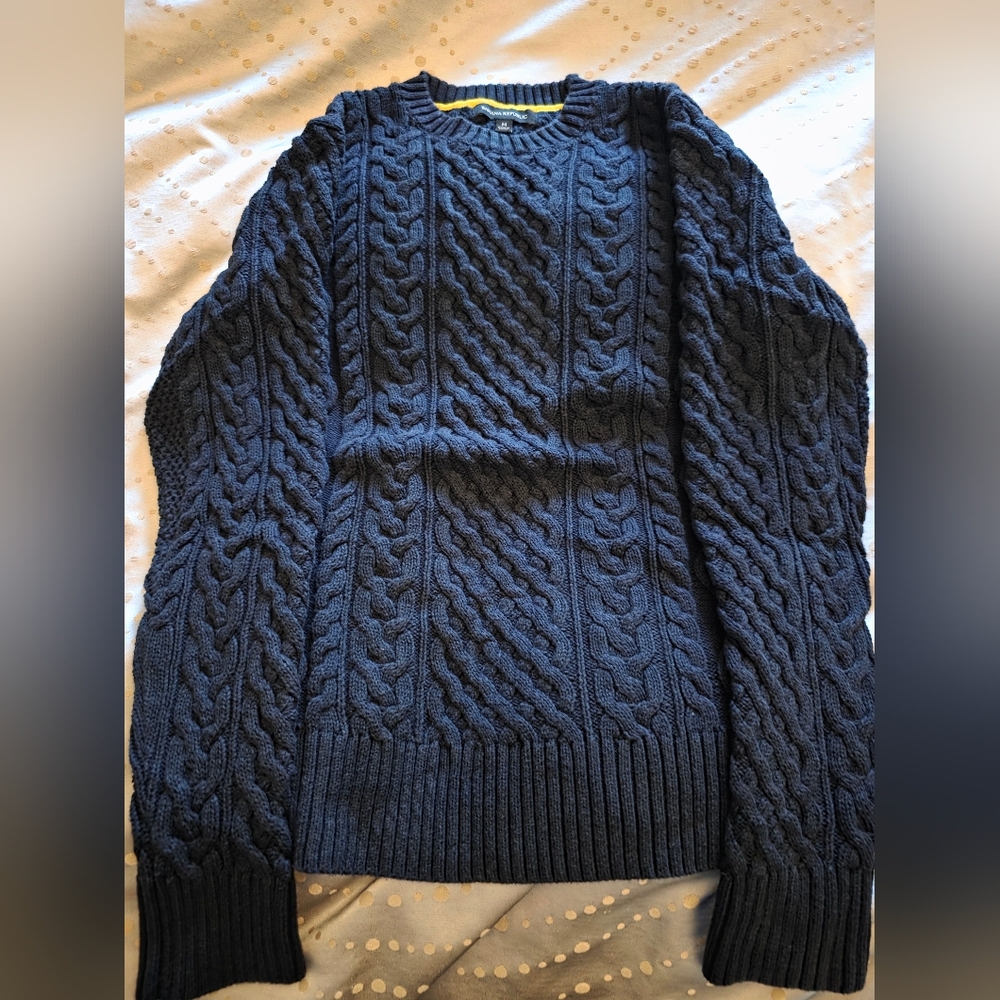 Banana Republic Men's Dark Blue Cable Knit Sweater